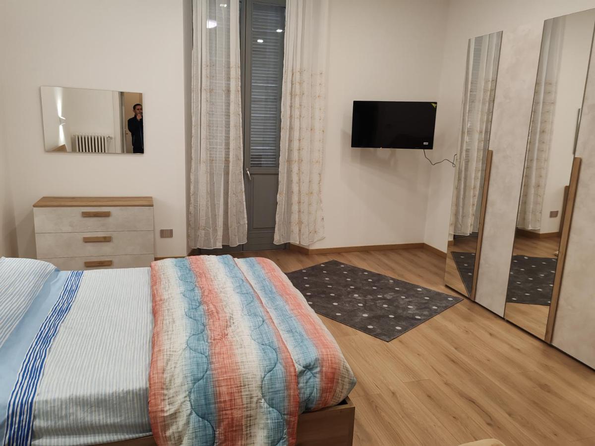 Appartamenti Lungo Fiume 506 Sesto Calende Εξωτερικό φωτογραφία